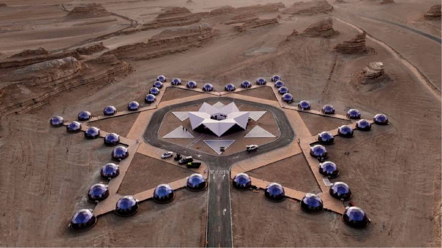 火星移民预演场——模拟外星环境的极端生存训练凯里市户外野奢帐篷实验项目